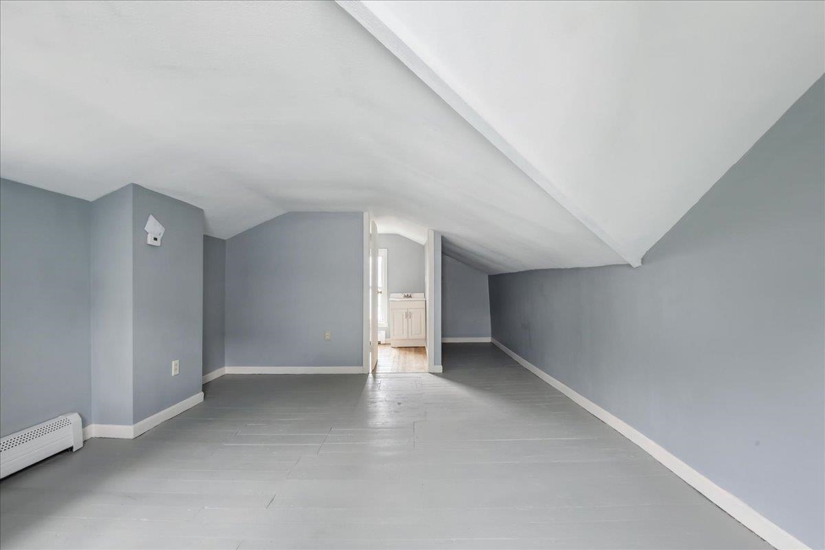 10 Lafountain Street Property Photo 32