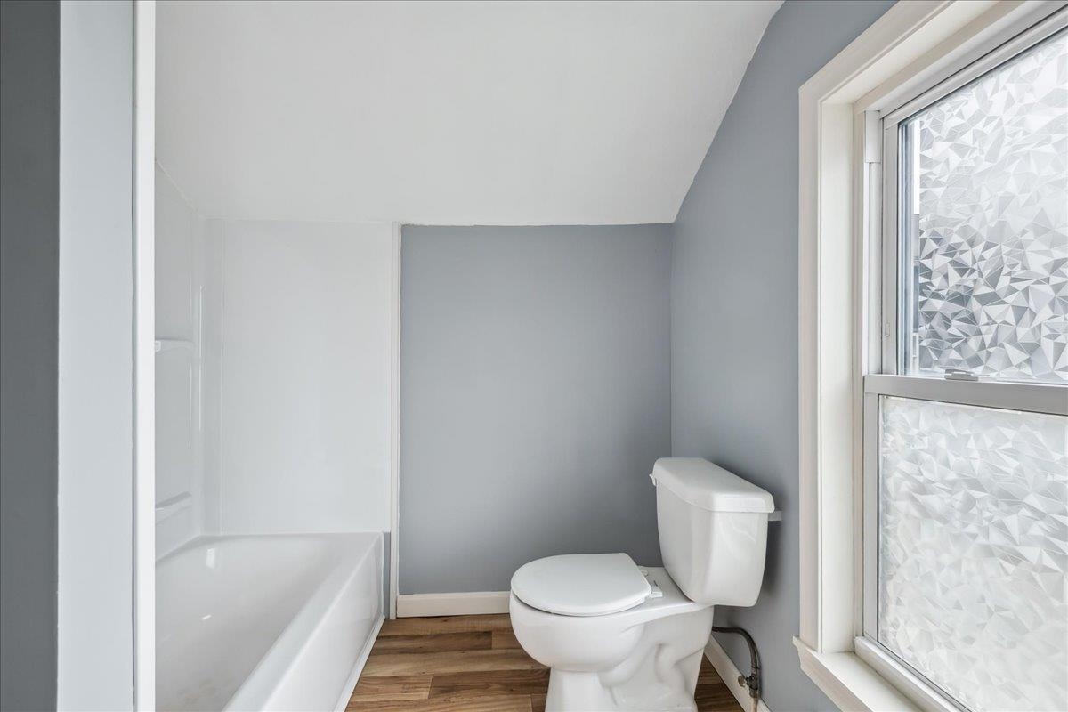 10 Lafountain Street Property Photo 33