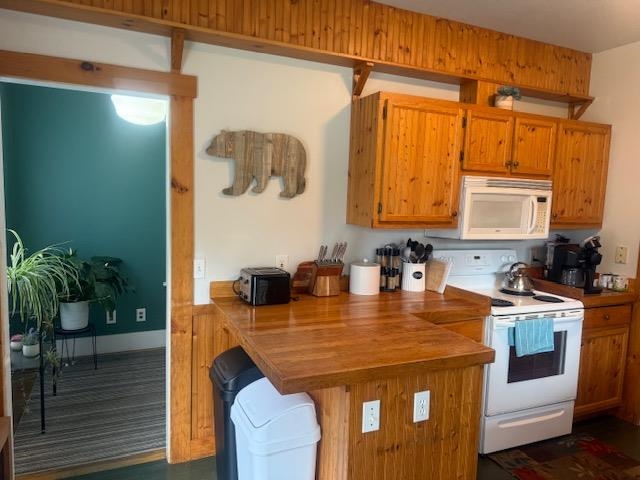 10 Sheldon Place Property Photo 3