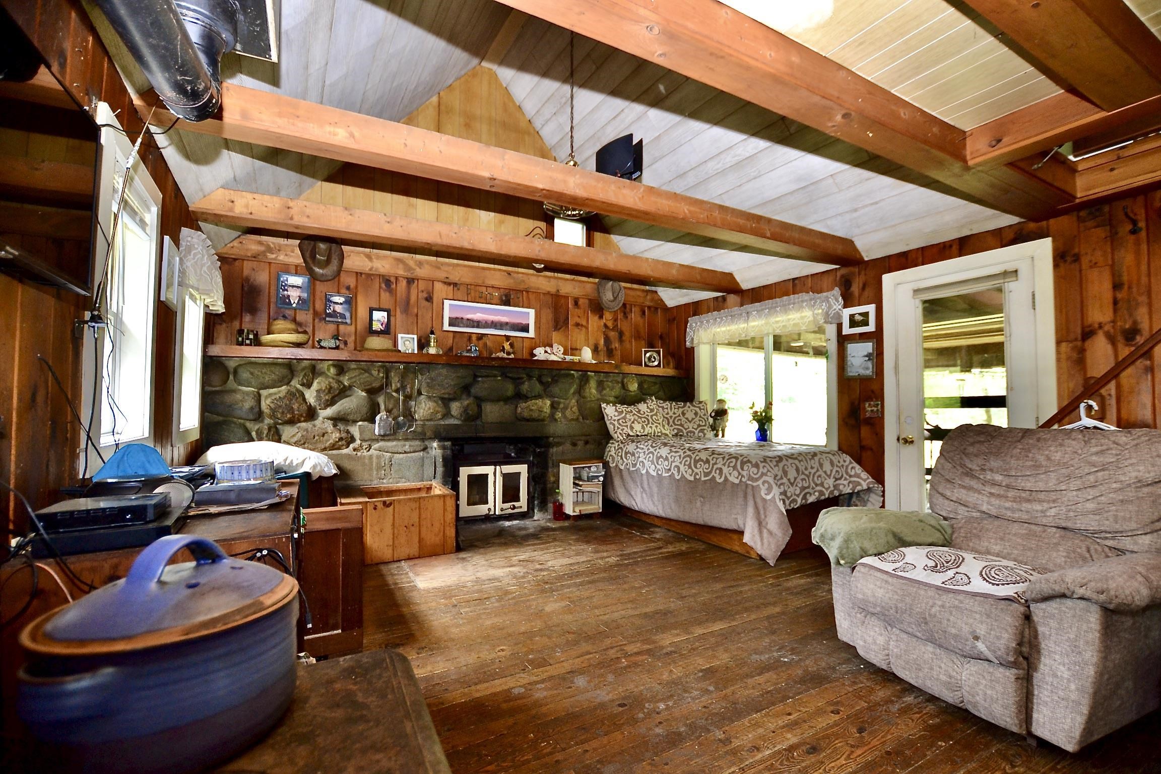 459 Bat Hennesy Road Property Photo 6