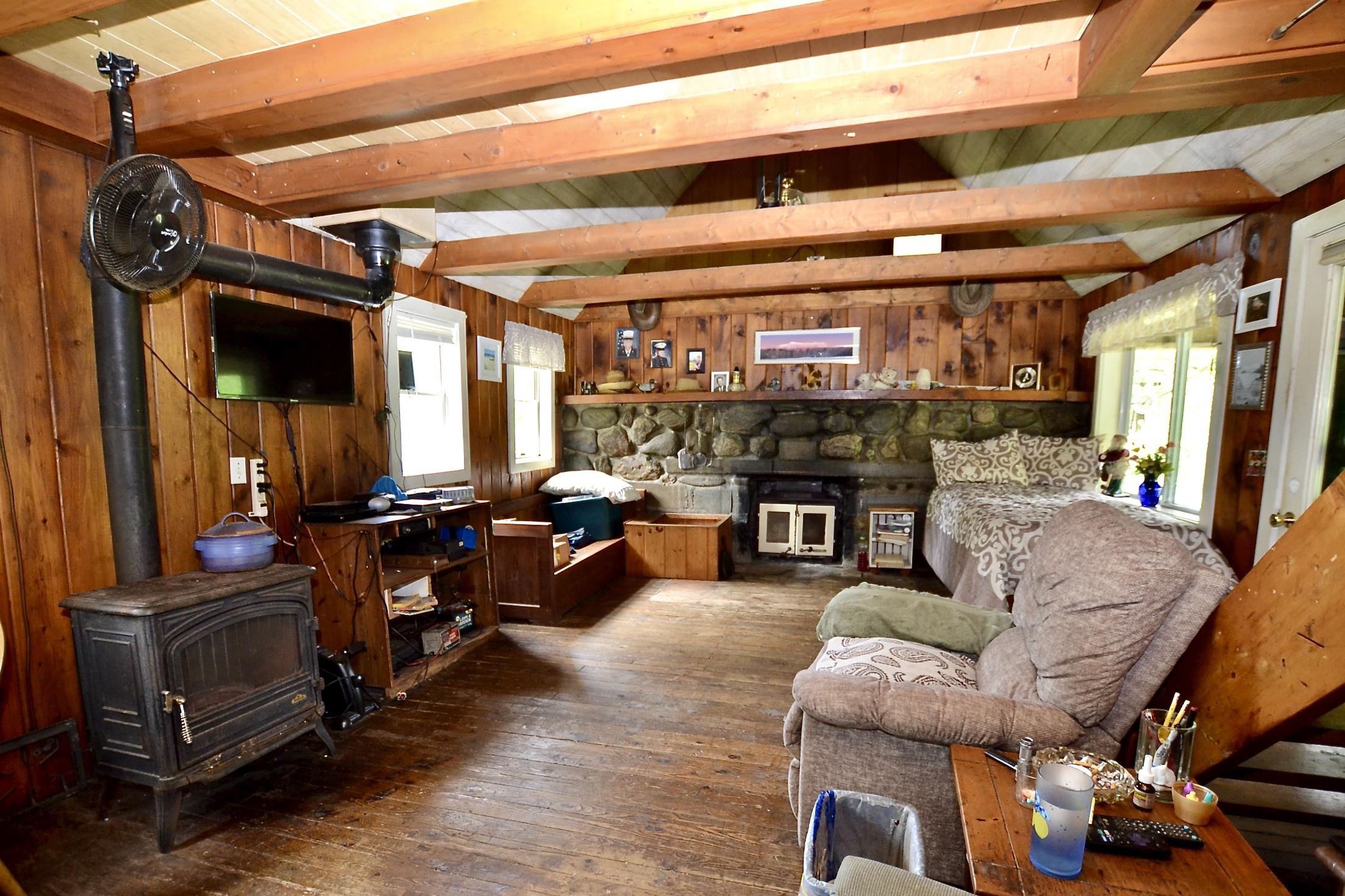 459 Bat Hennesy Road Property Photo 8