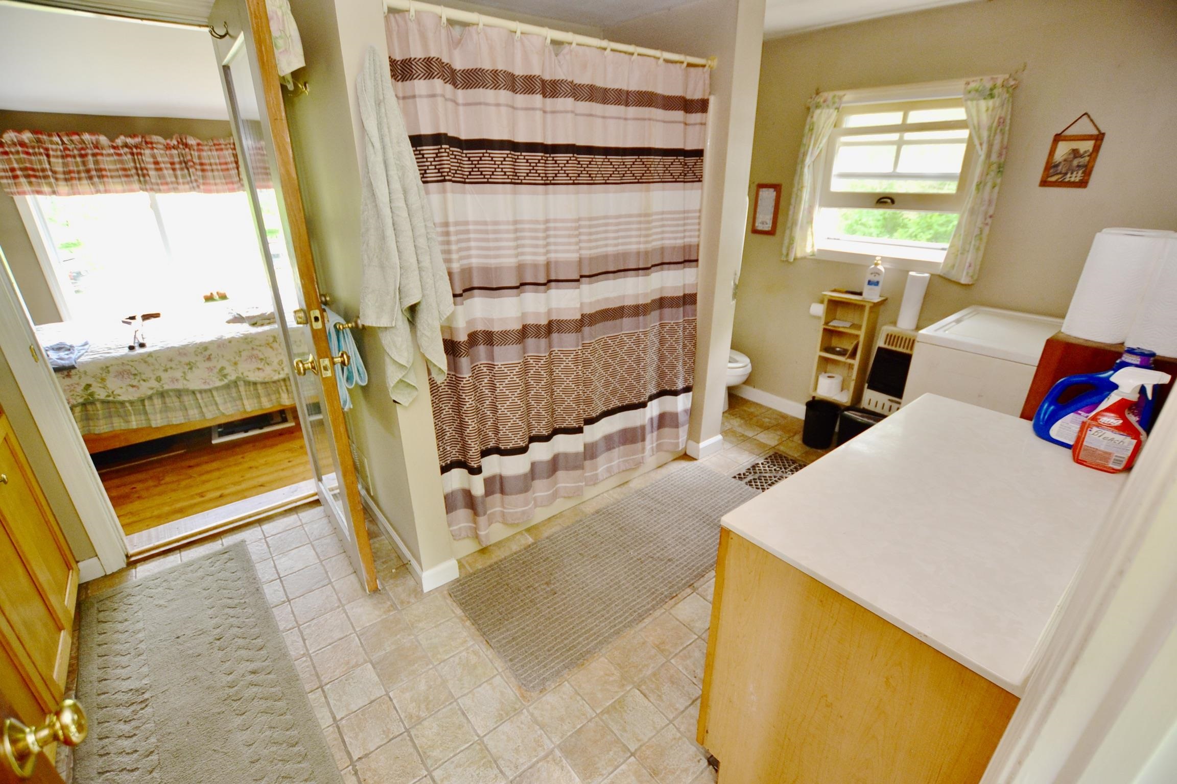459 Bat Hennesy Road Property Photo 17