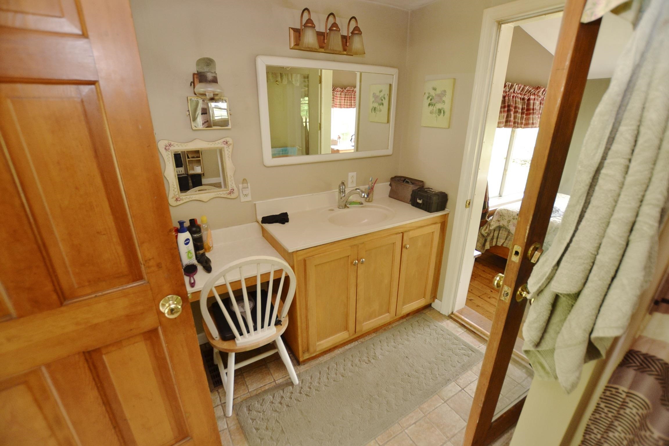 459 Bat Hennesy Road Property Photo 19
