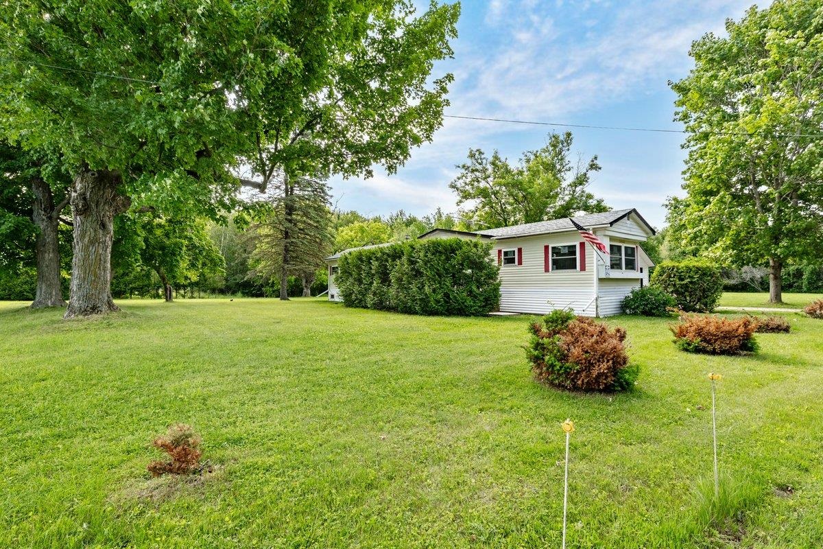 961 Truck Route Property Photo 1