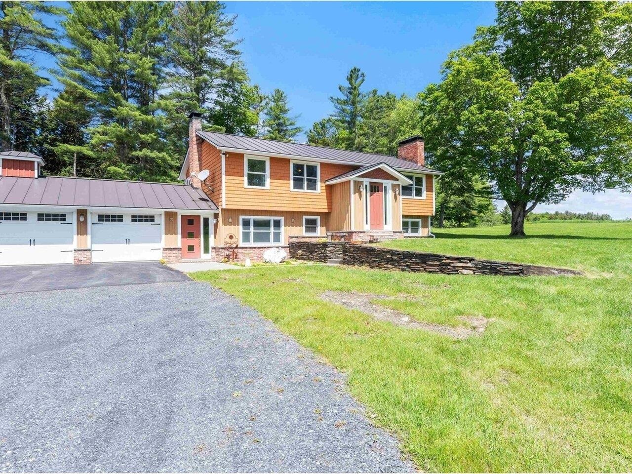 1693 County Road Property Photo 1