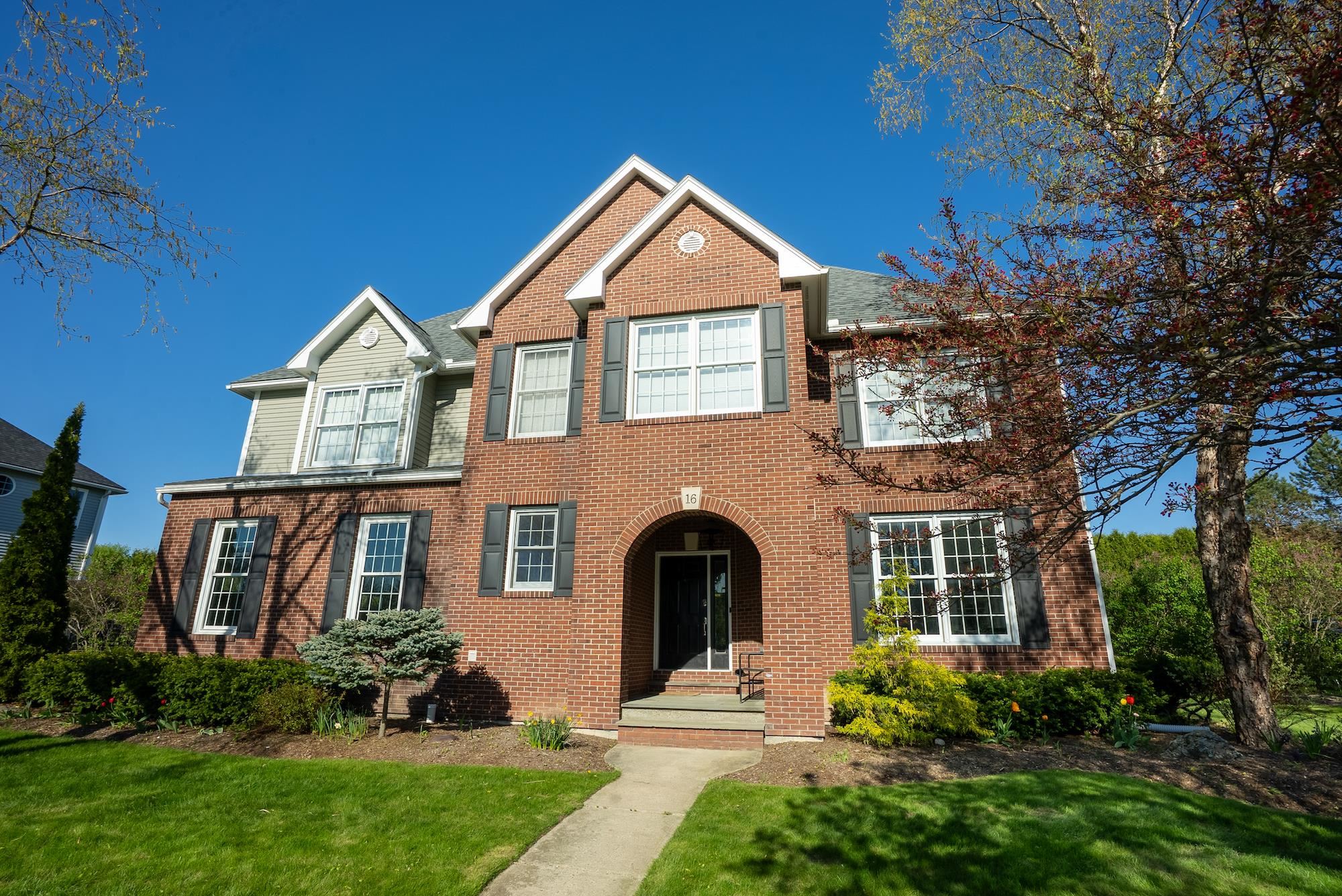 16 Pinnacle Drive Property Photo 1