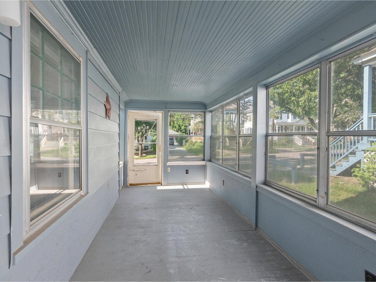 159 Loomis Street Property Photo 14