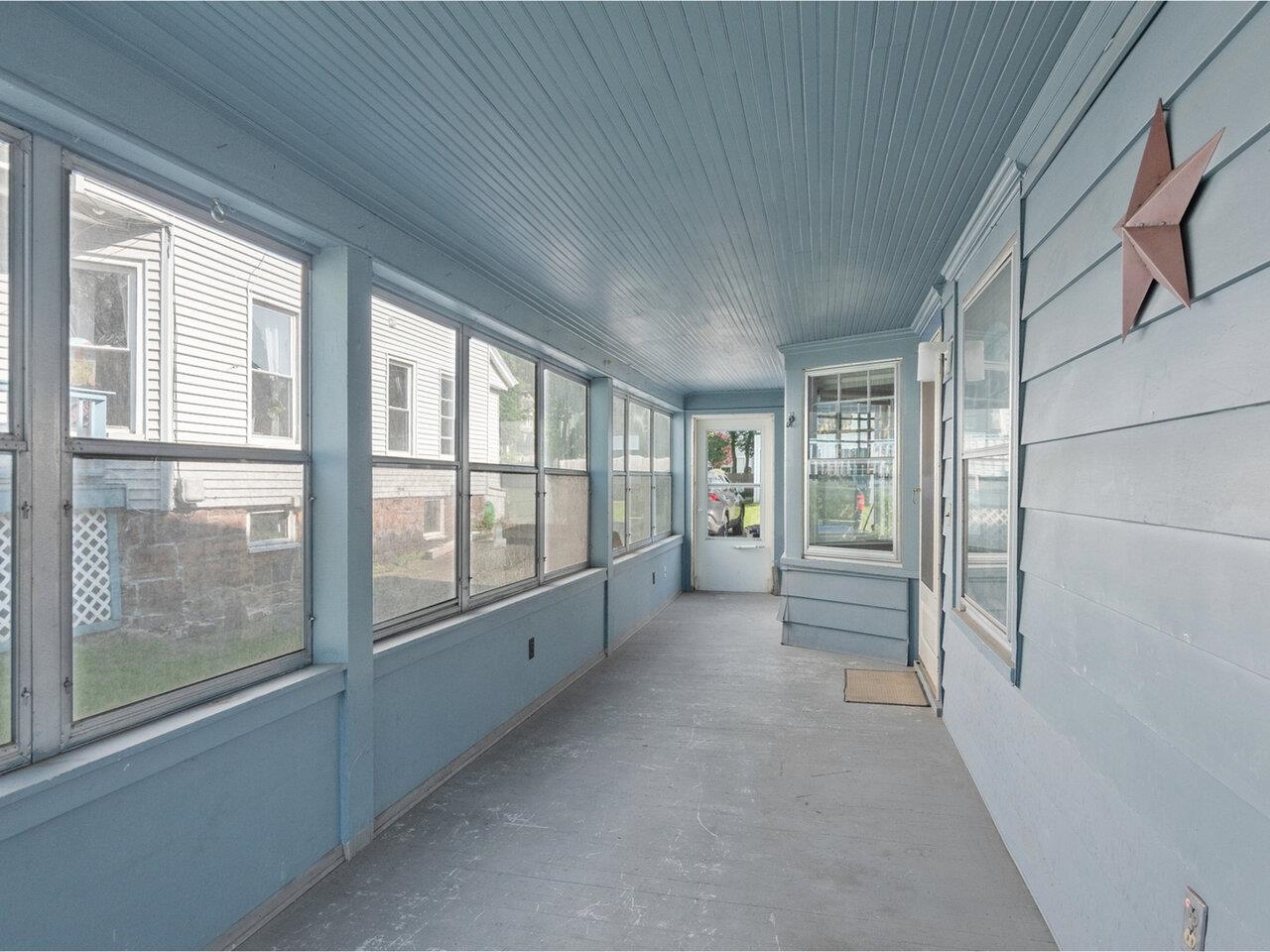 159 Loomis Street Property Photo 15