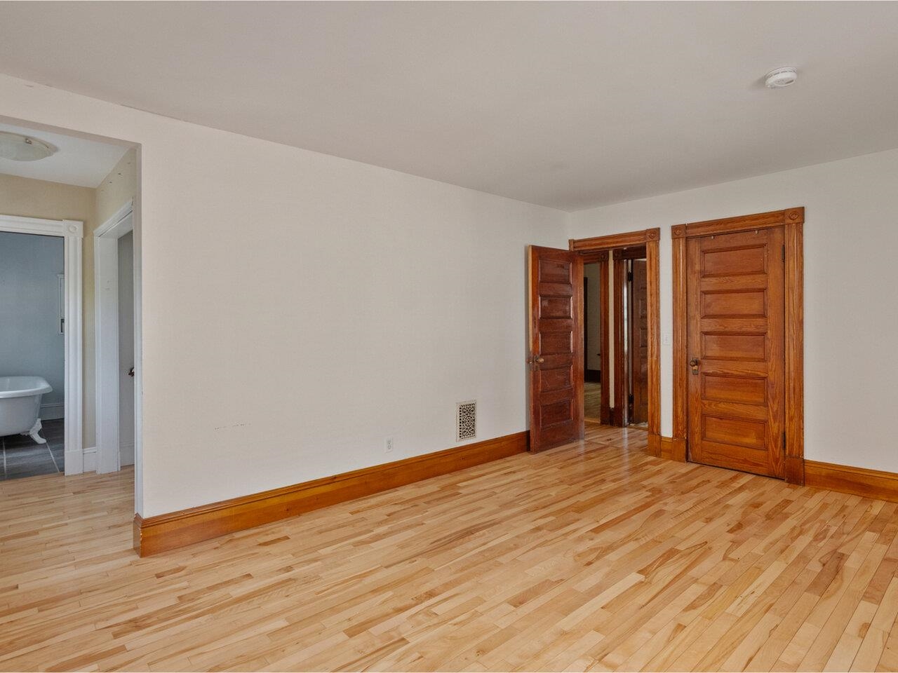 159 Loomis Street Property Photo 17