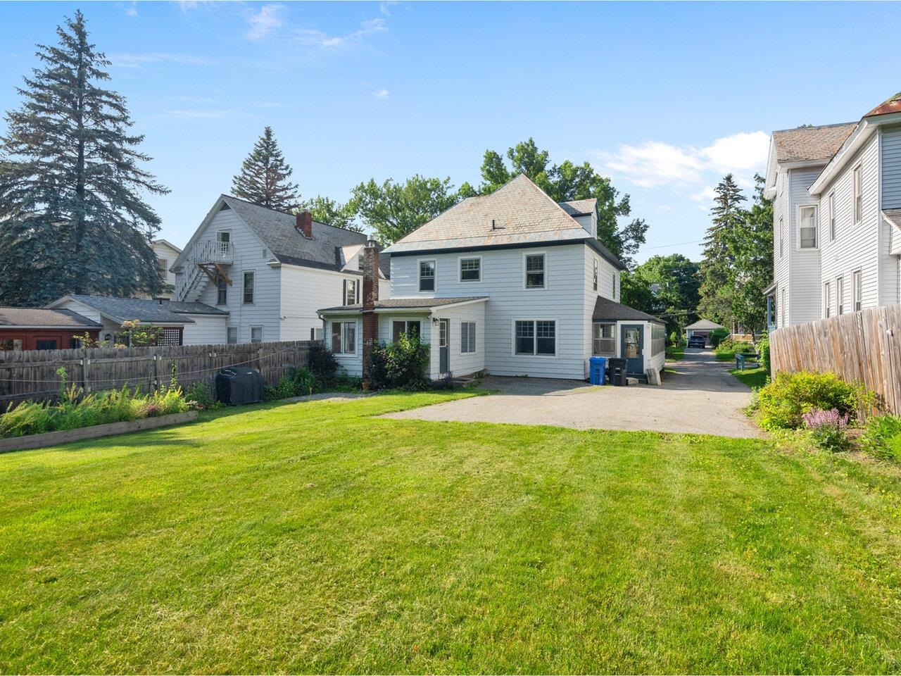 159 Loomis Street Property Photo 33