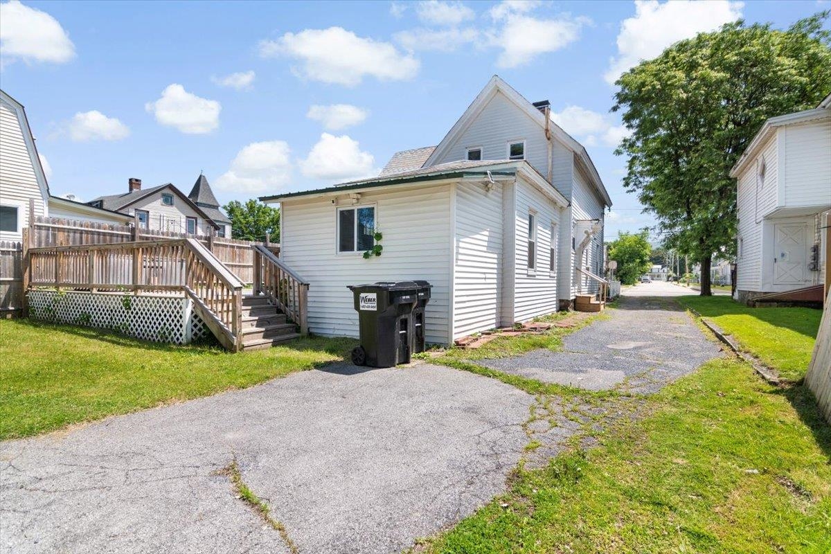 226 North Street Property Photo 28