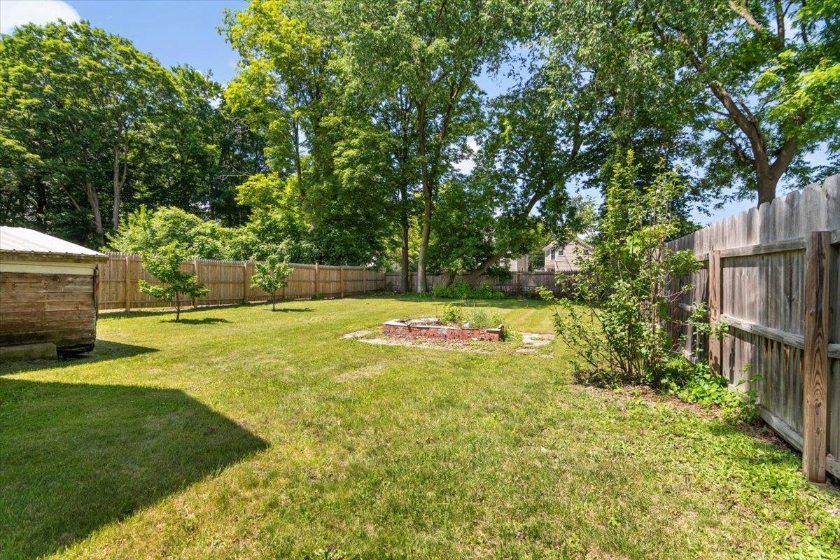 226 North Street Property Photo 30