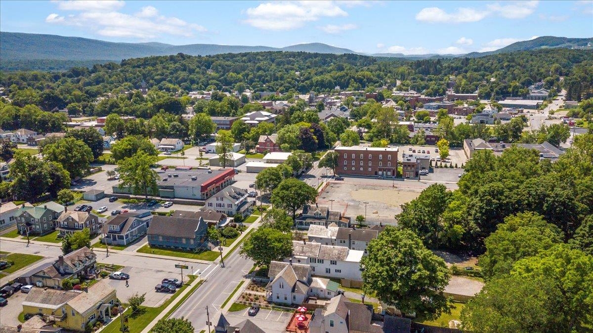 226 North Street Property Photo 32