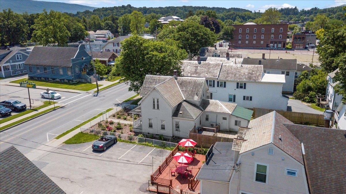 226 North Street Property Photo 36