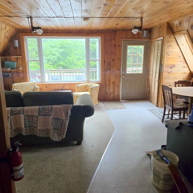 250 Kinney Hill Road Property Photo 5