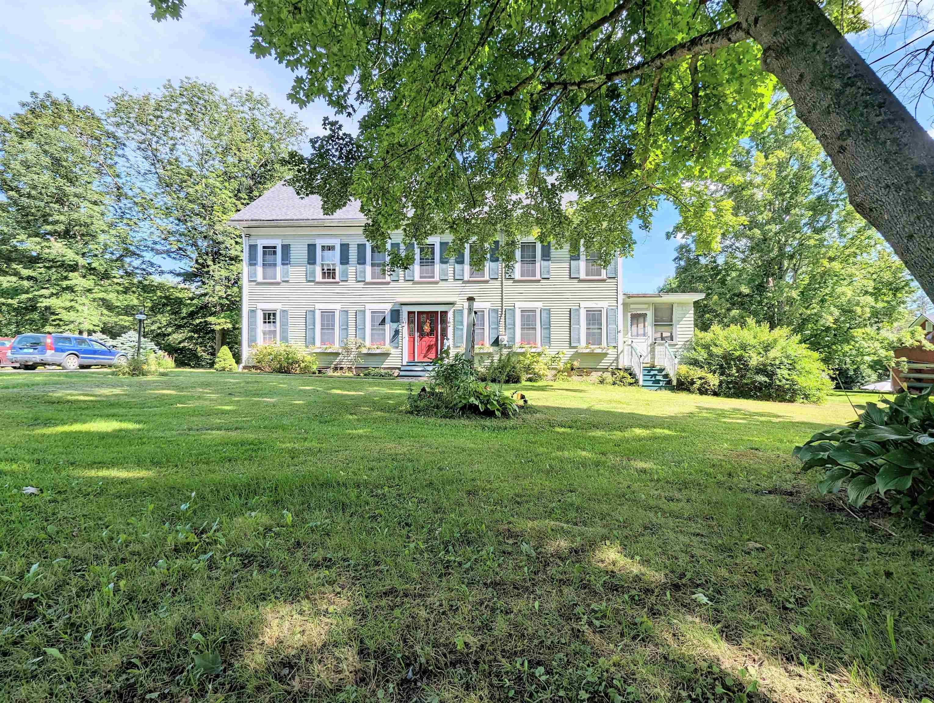 1573 Us Route 5 South Property Photo 1