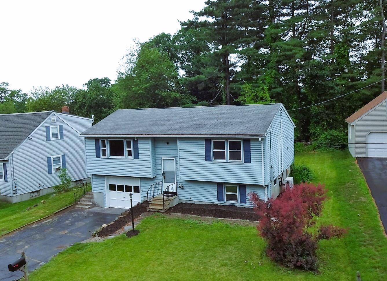 290 Ohio Avenue Property Photo 1