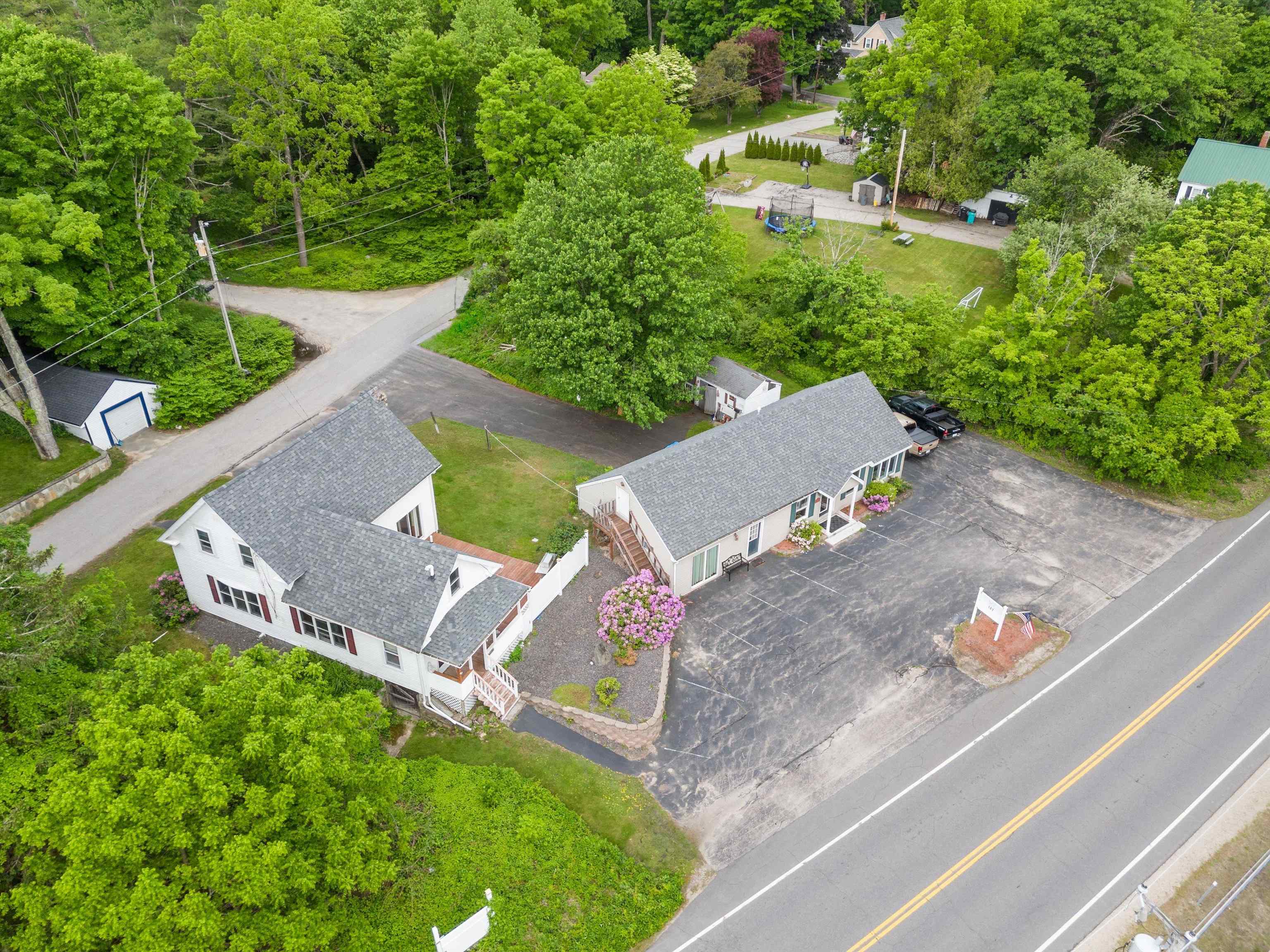 2 Brown Road
