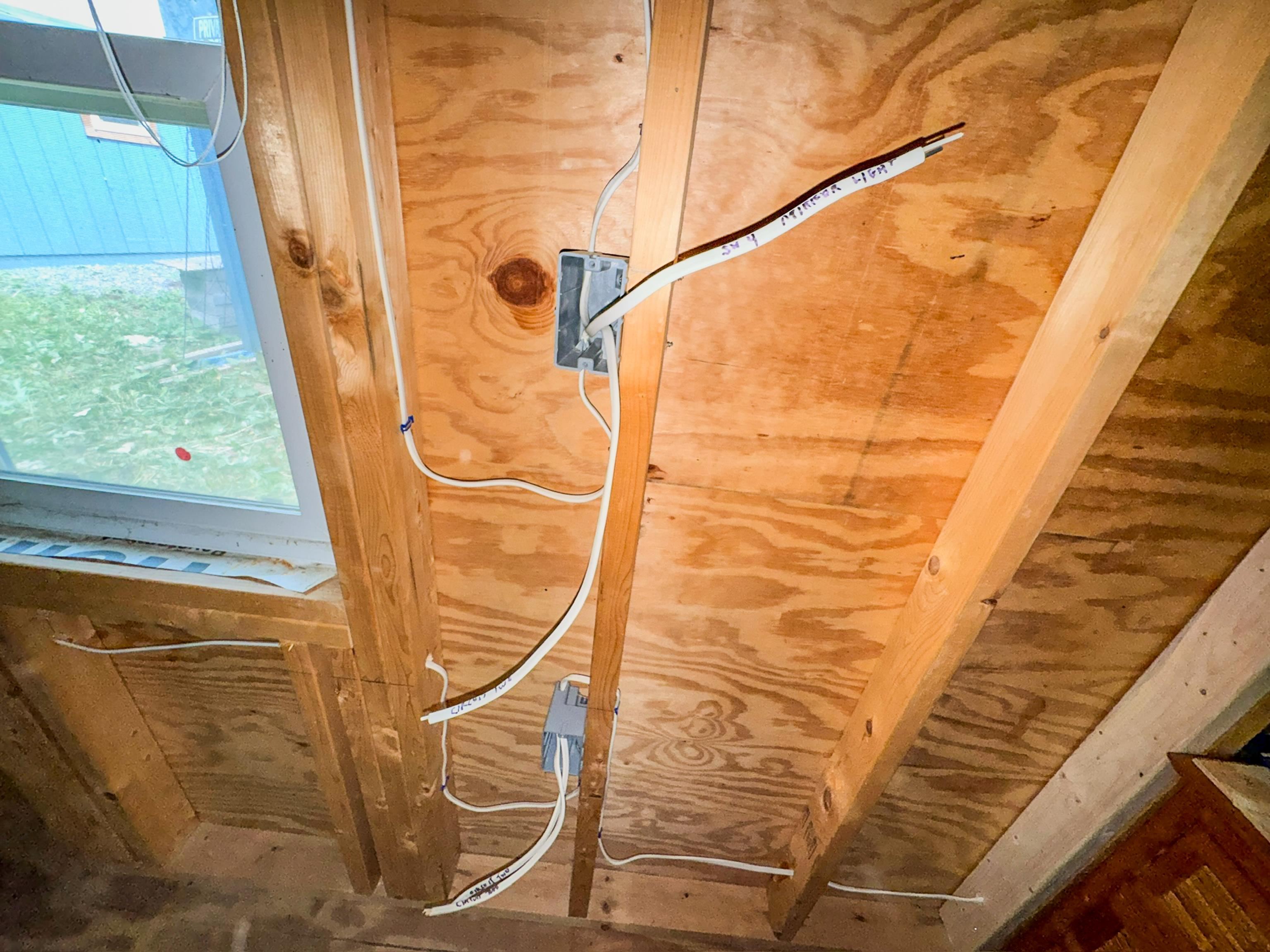 3681 Shadow Lake Road Property Photo 11