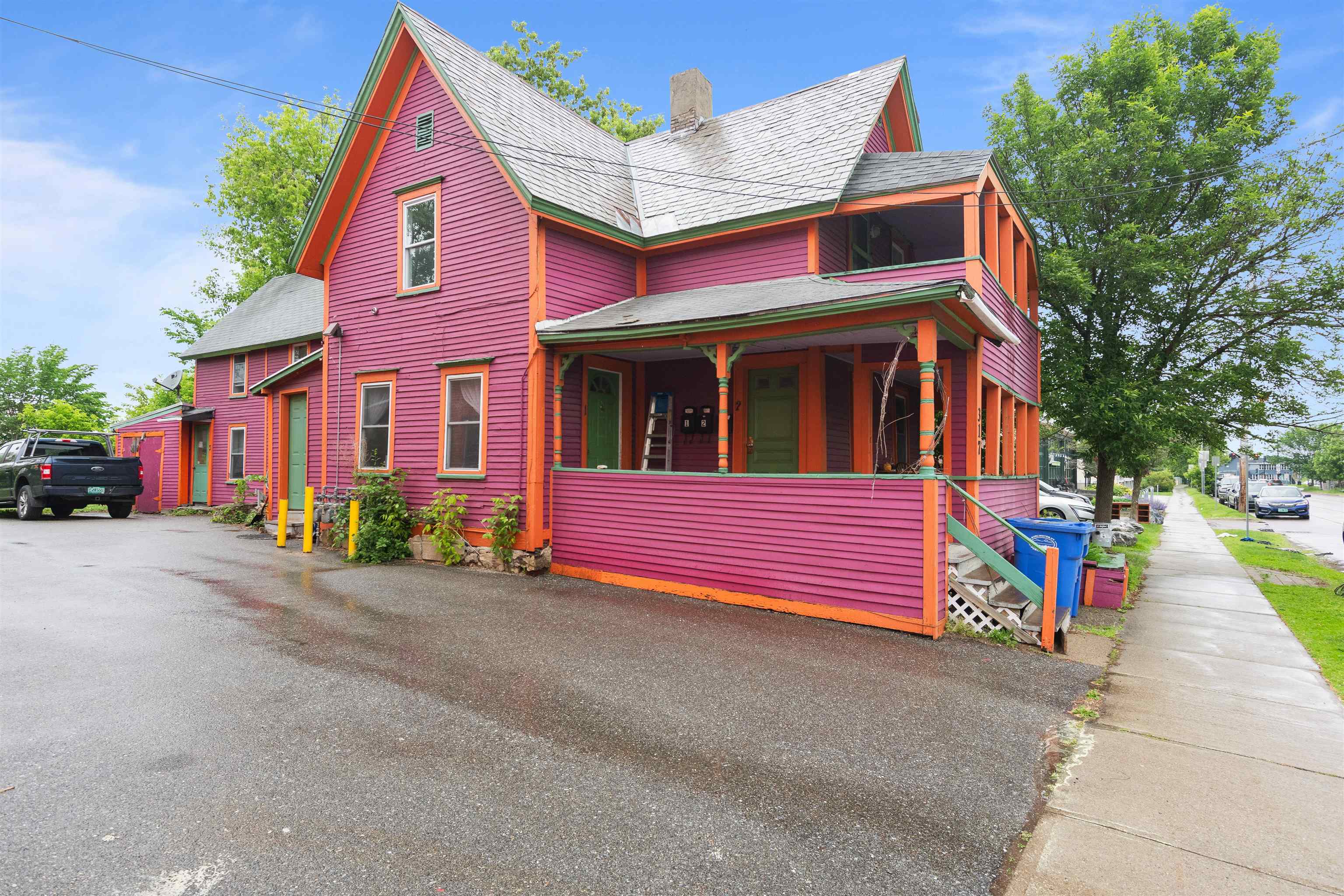 317 North Winooski Avenue Property Photo 1