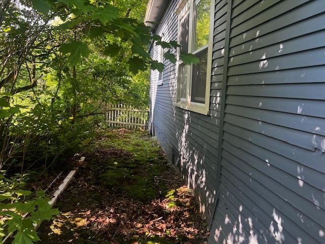 498 Clyde Street Property Photo 6