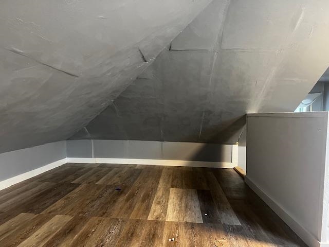 498 Clyde Street Property Photo 35