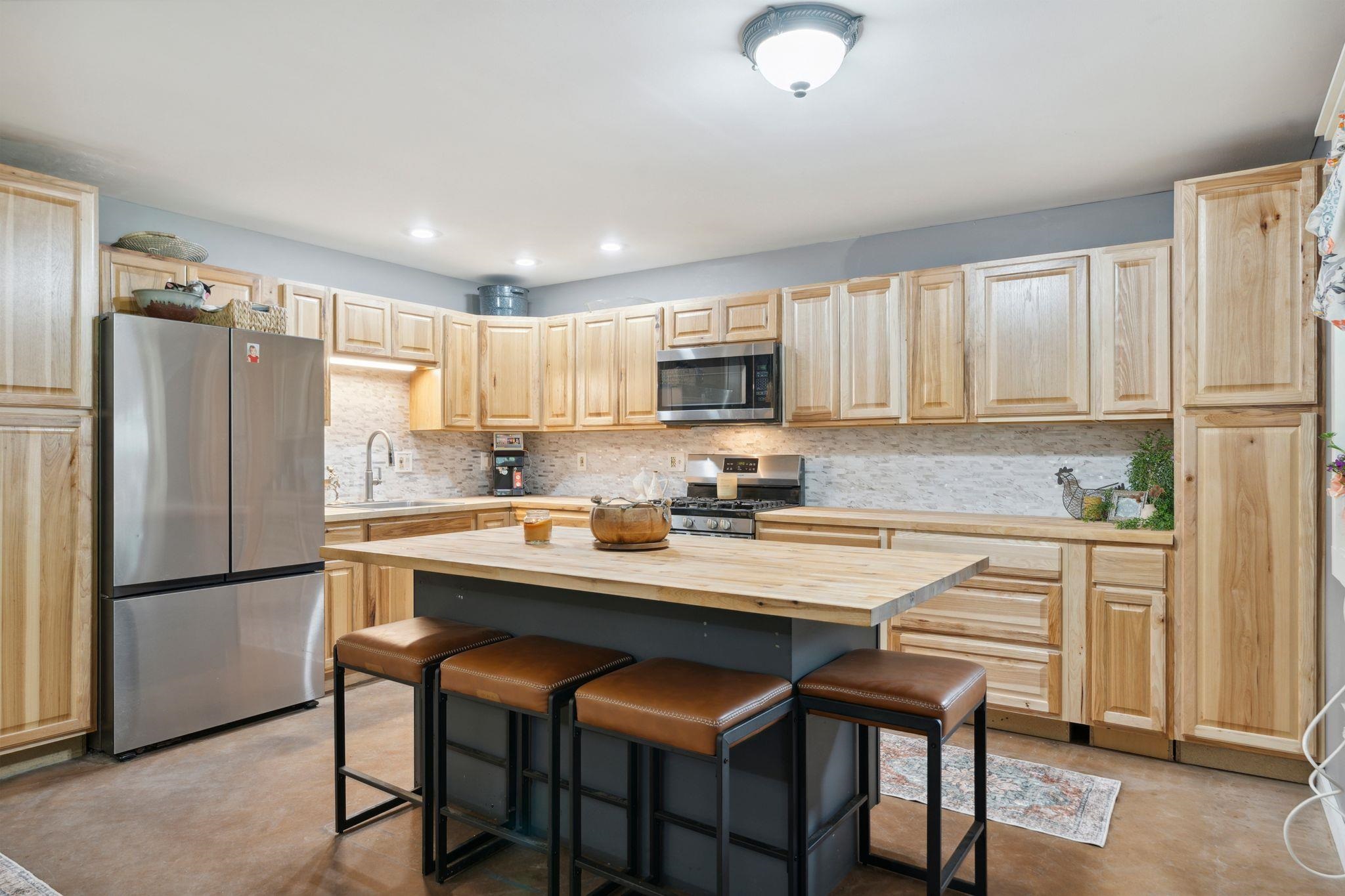 153 May Street Property Photo 17
