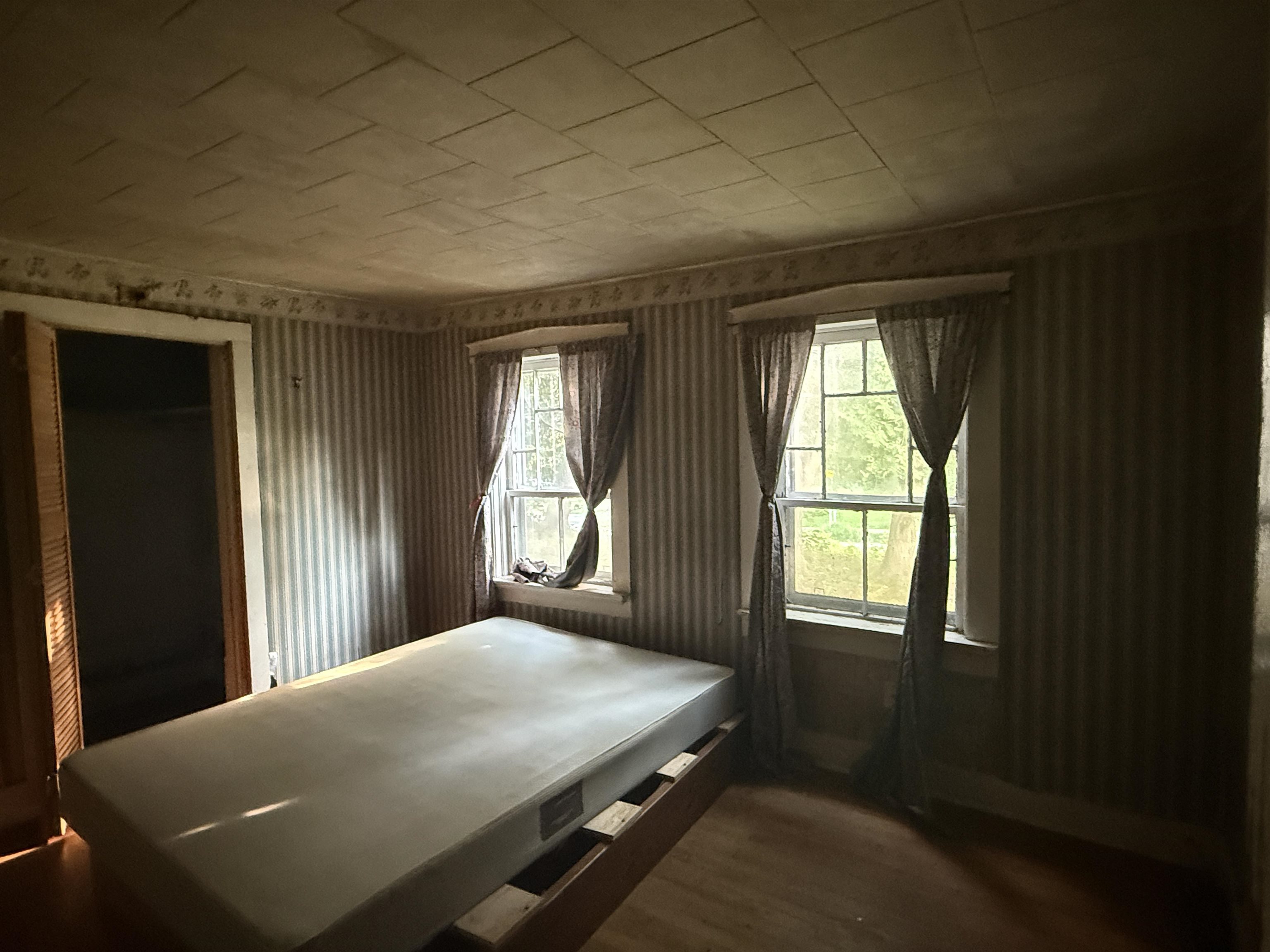 60 South Street Property Photo 8