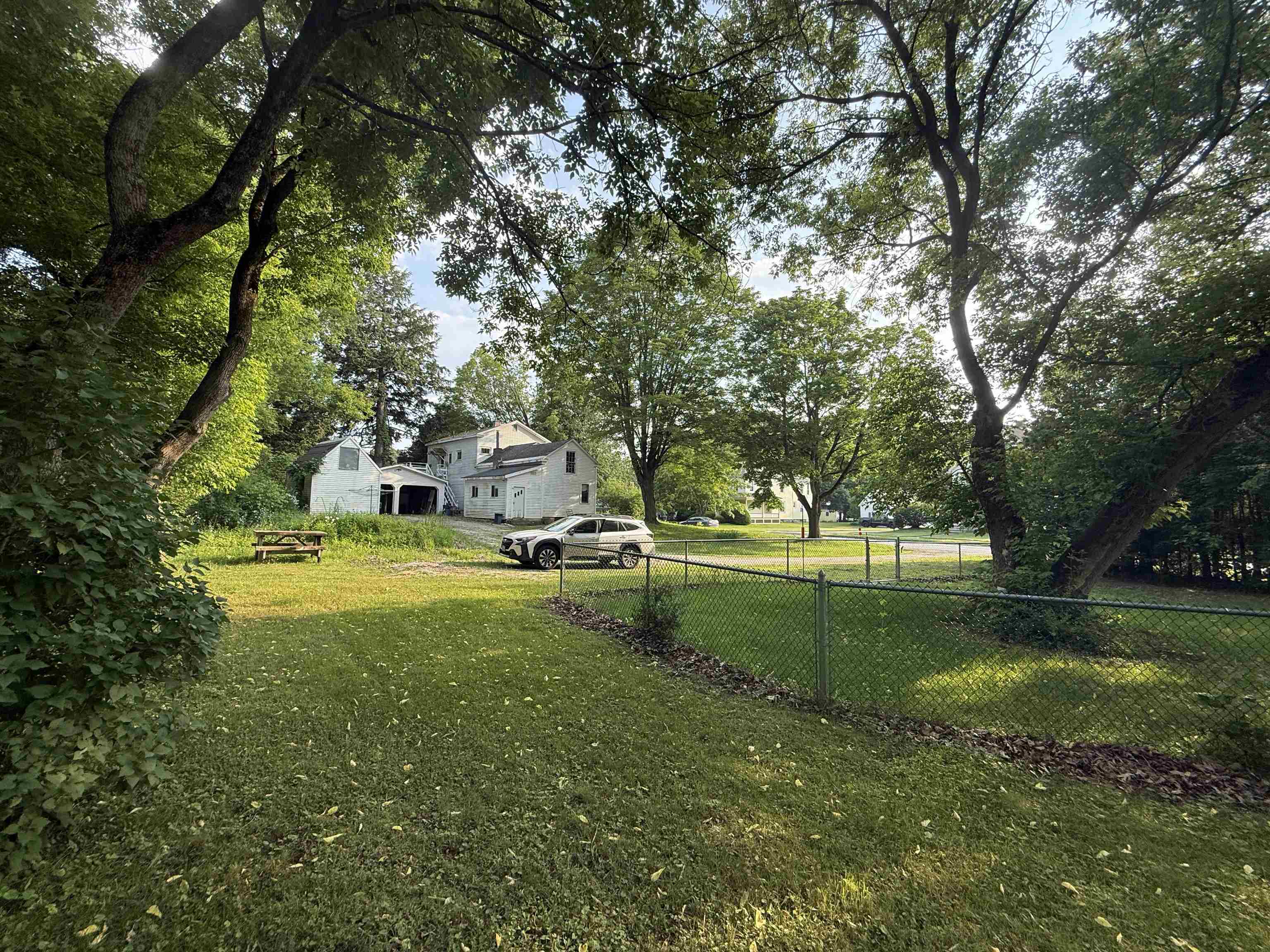 60 South Street Property Photo 19