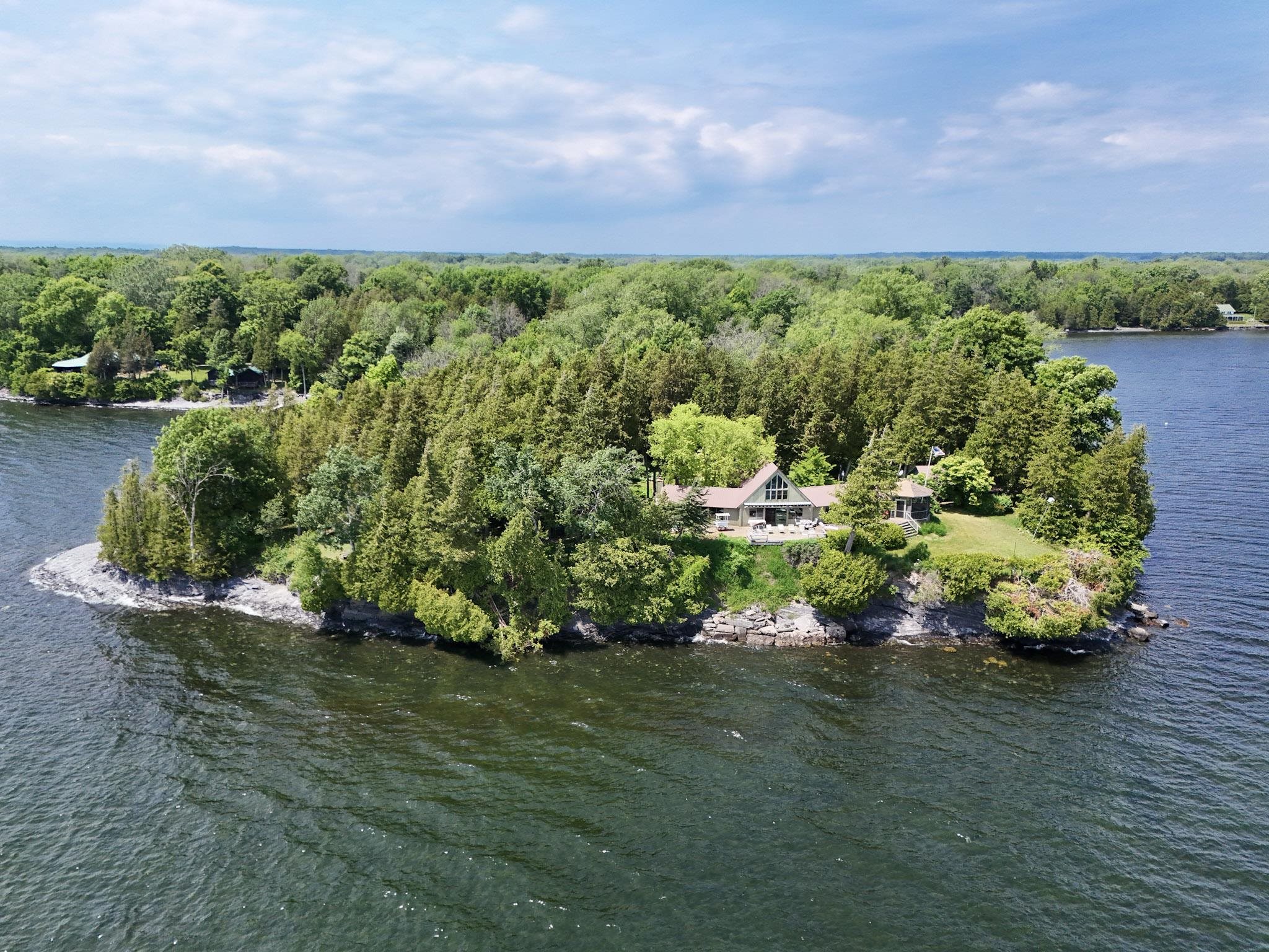 173 Hibbard Point Property Photo 1