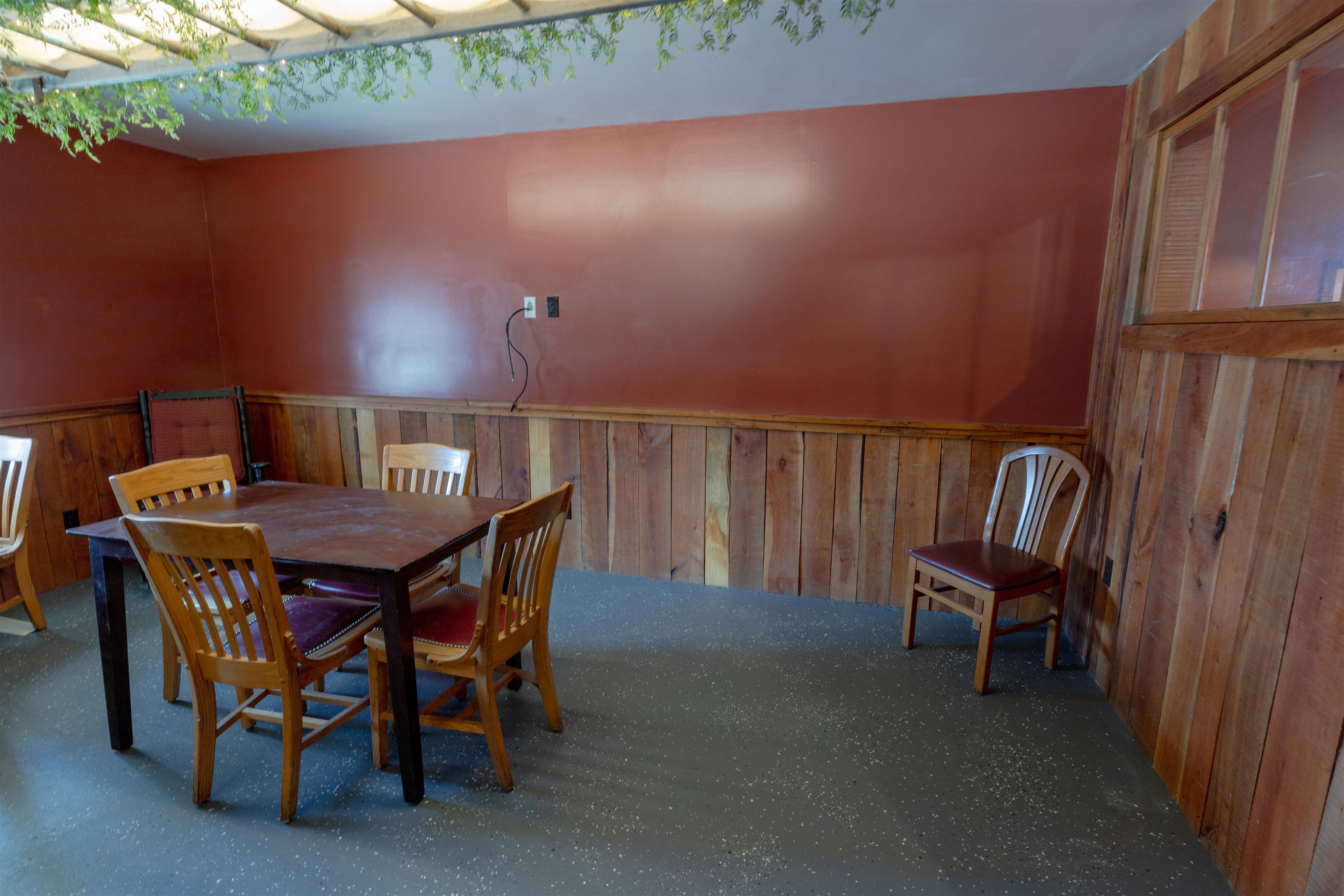18 State Street Property Photo 13