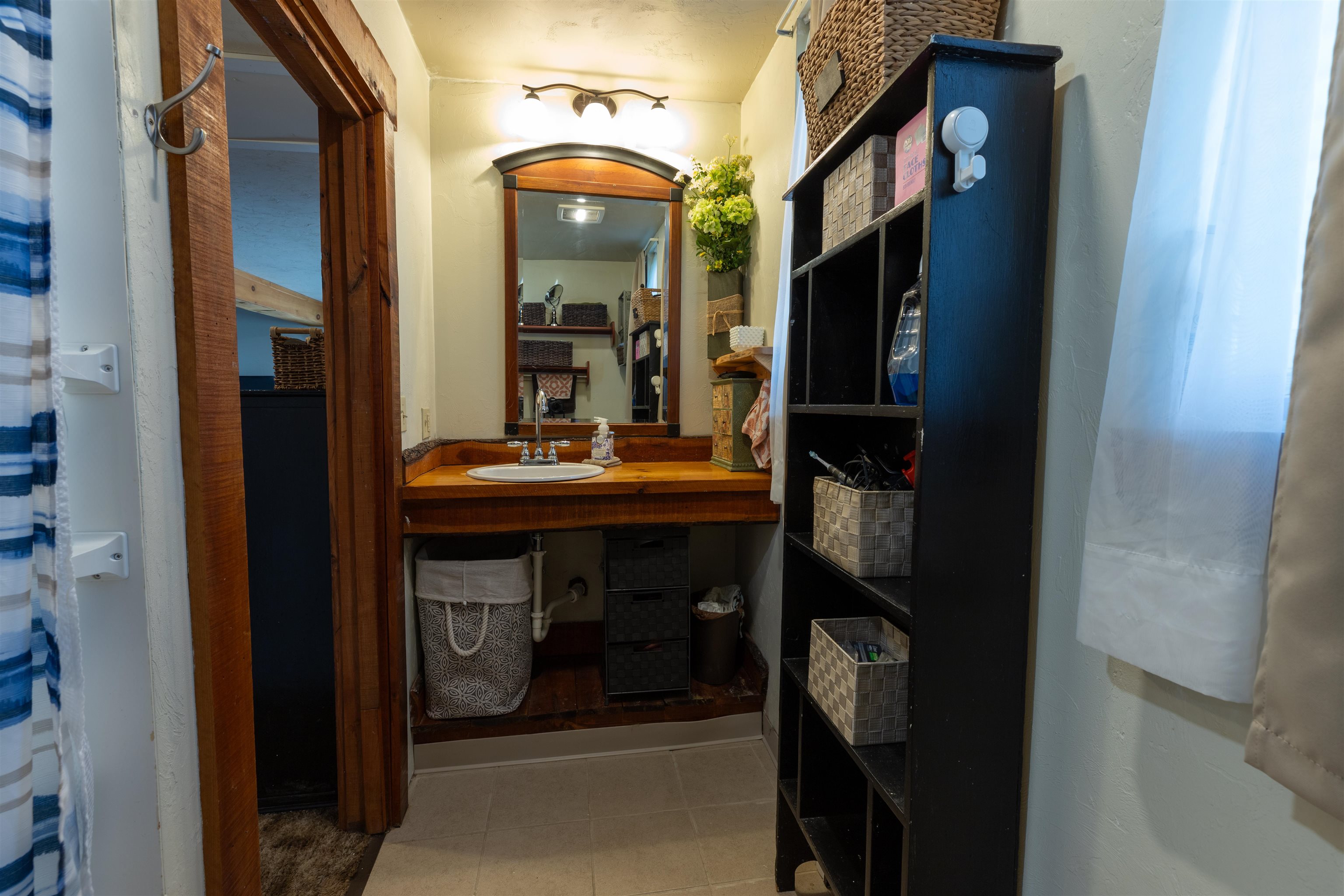 18 State Street Property Photo 39