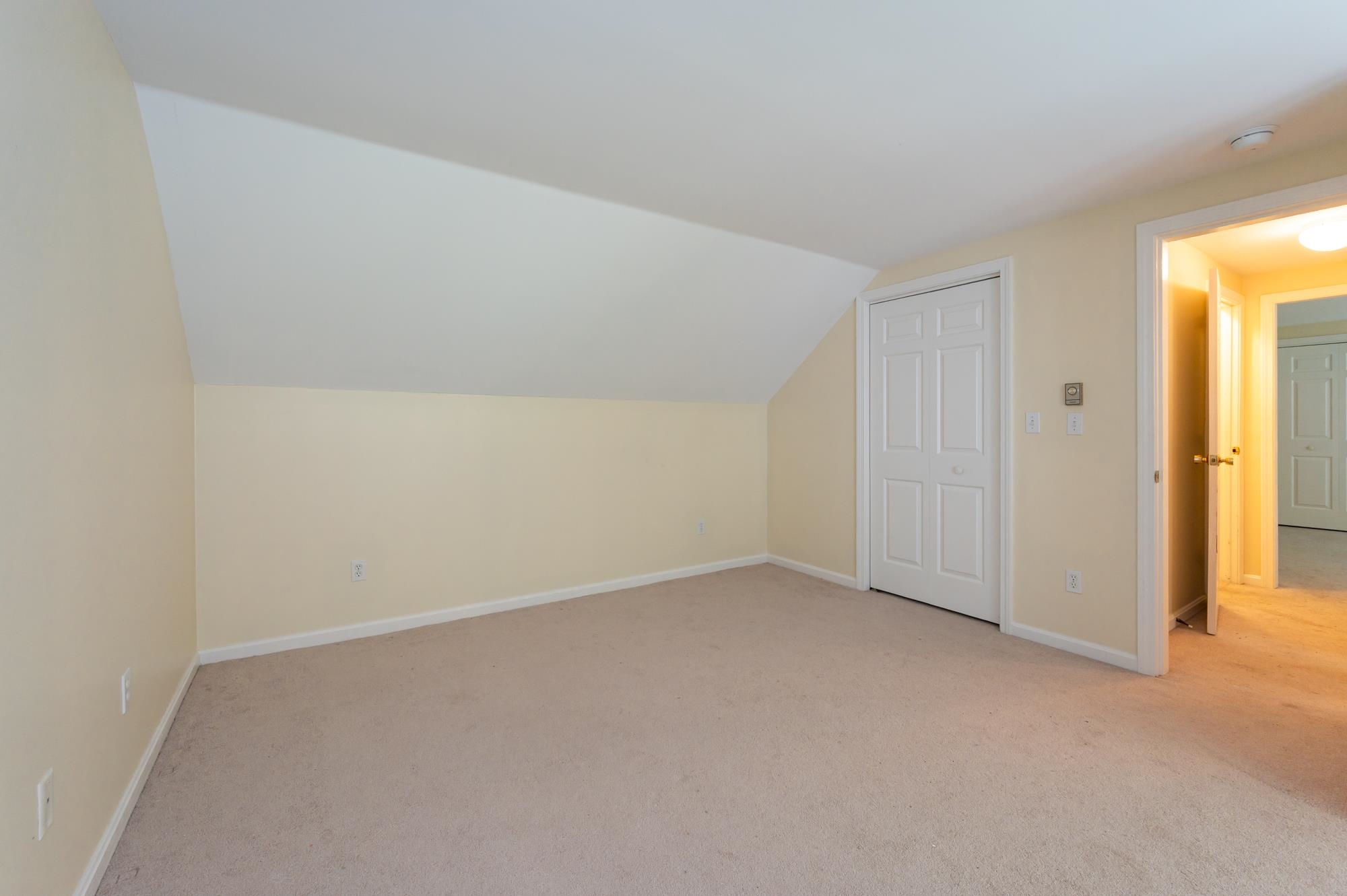 126 Flintlock Village Property Photo 28