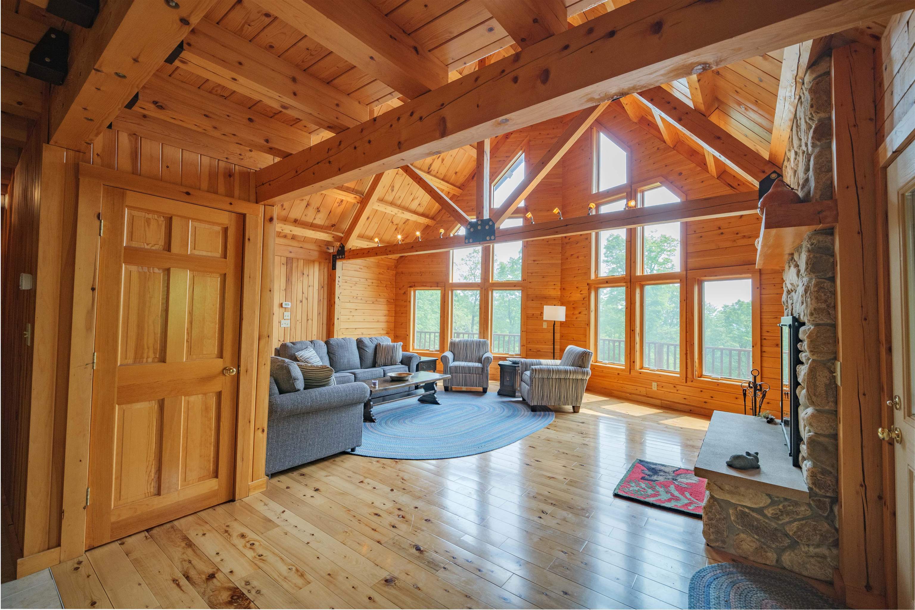 46 Scattered Timber Road Property Photo 10