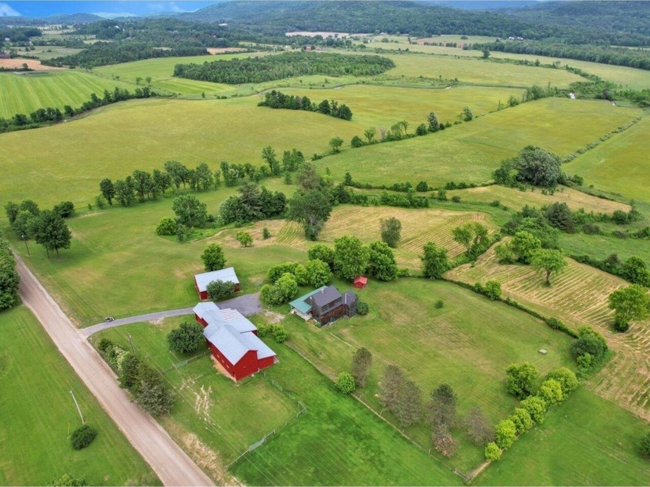 3642 Lime Kiln Road Property Photo 1