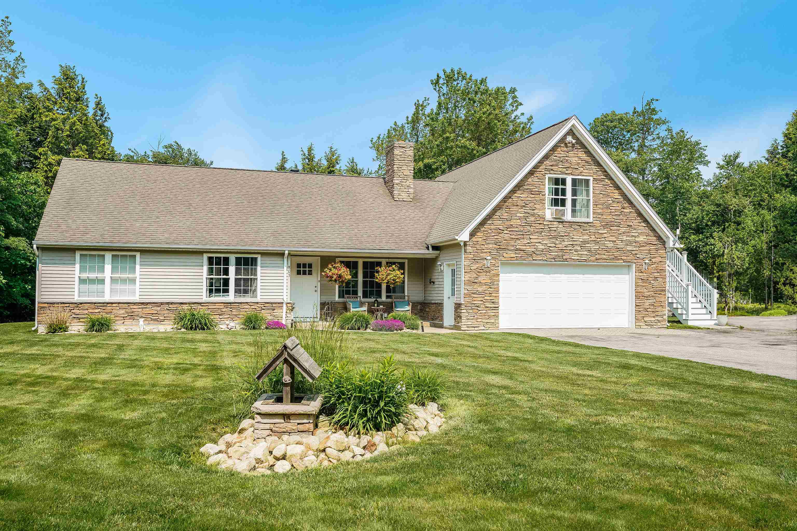 803 Nh Route 119 Property Photo 1