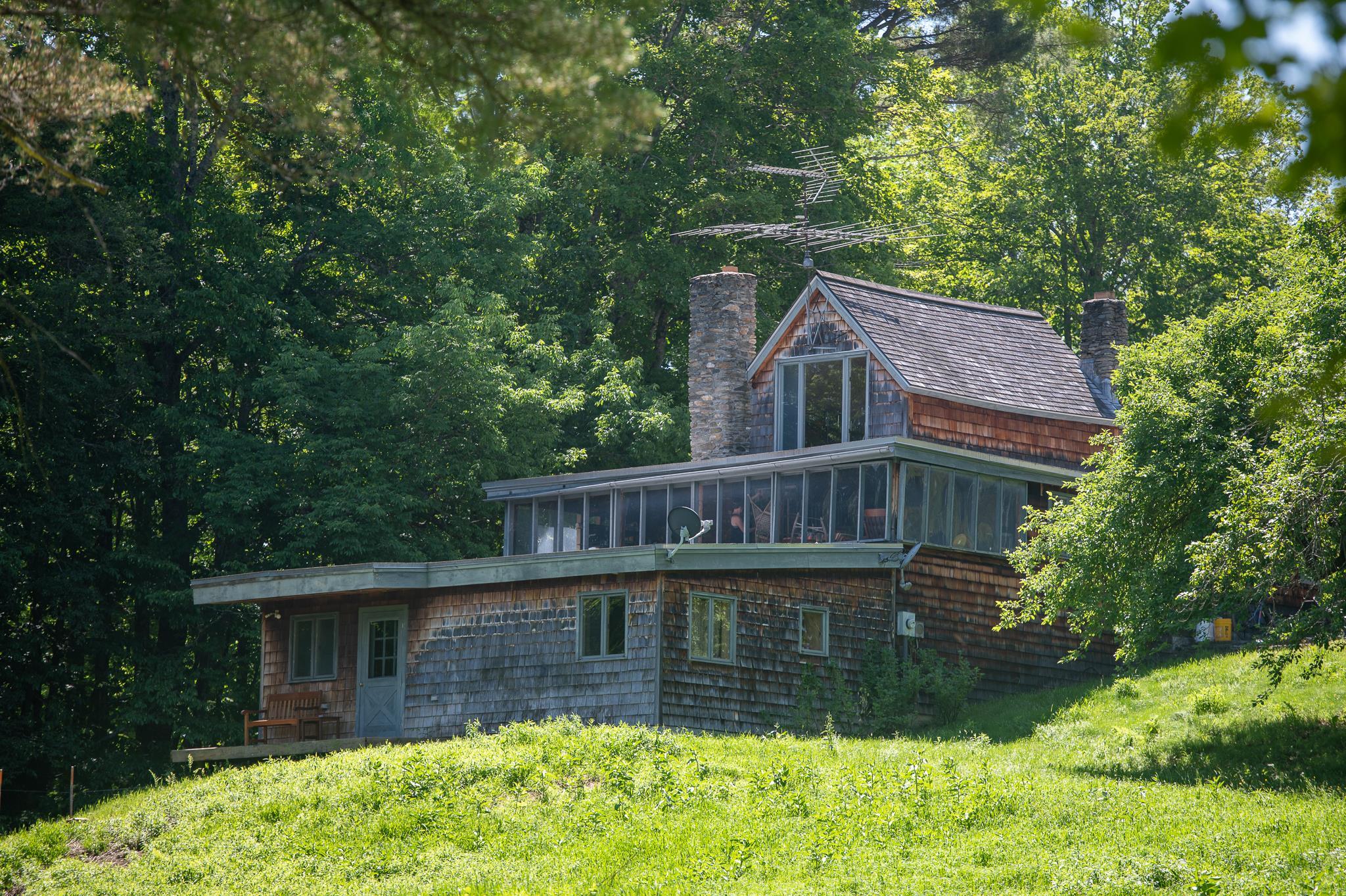 340 Melendy Hill Road Property Photo 1