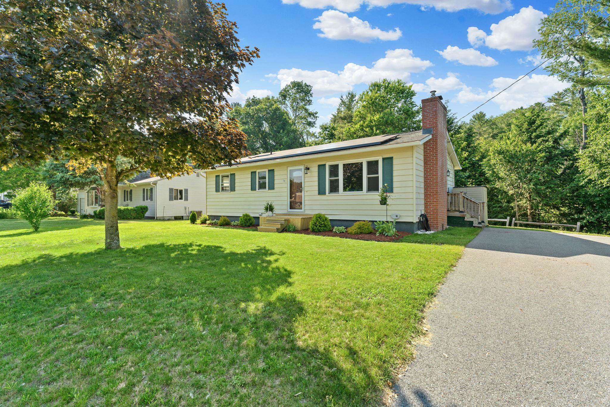 41 Foster Road Property Photo 1