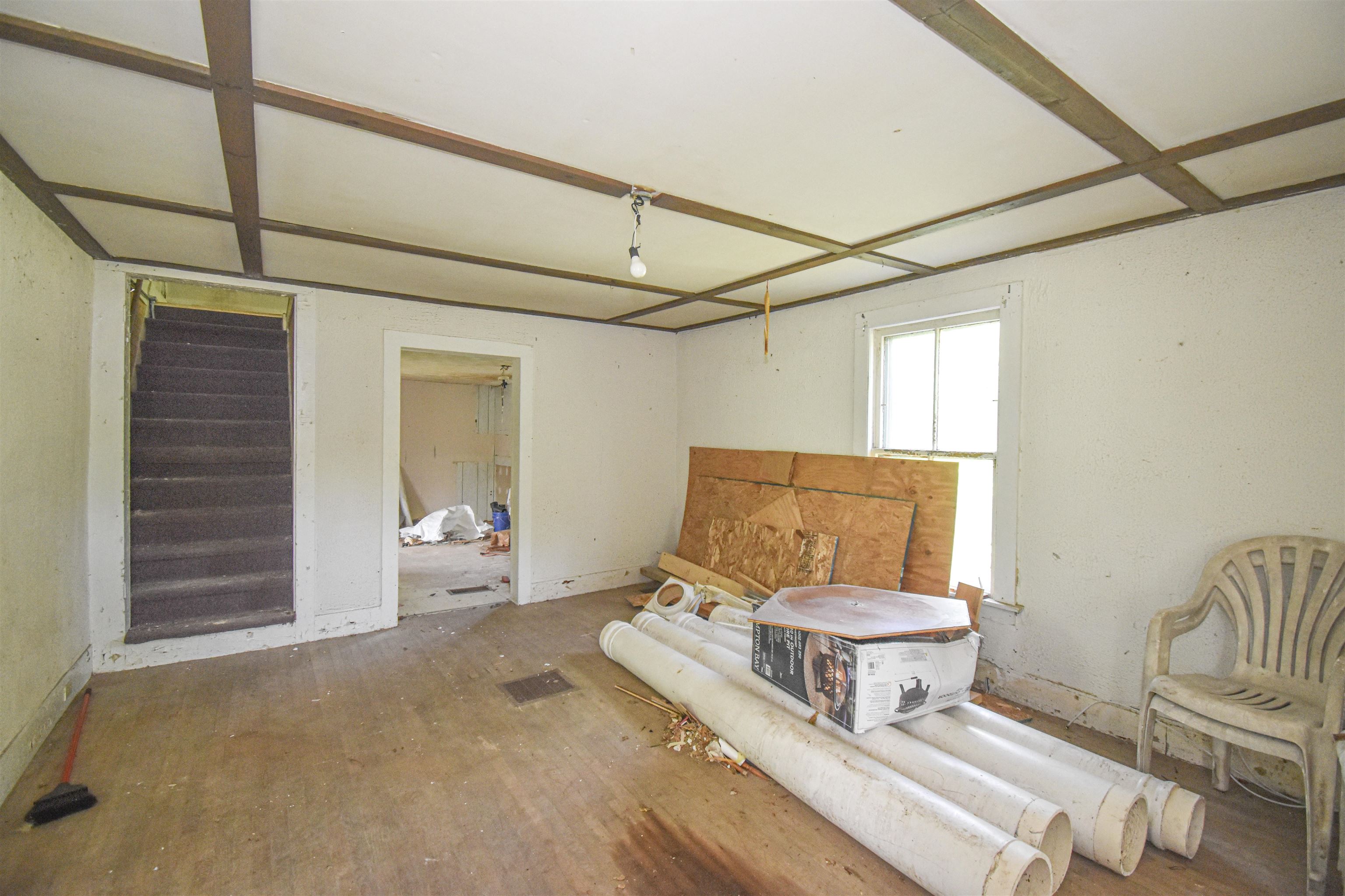 71 Maple Street Property Photo 8