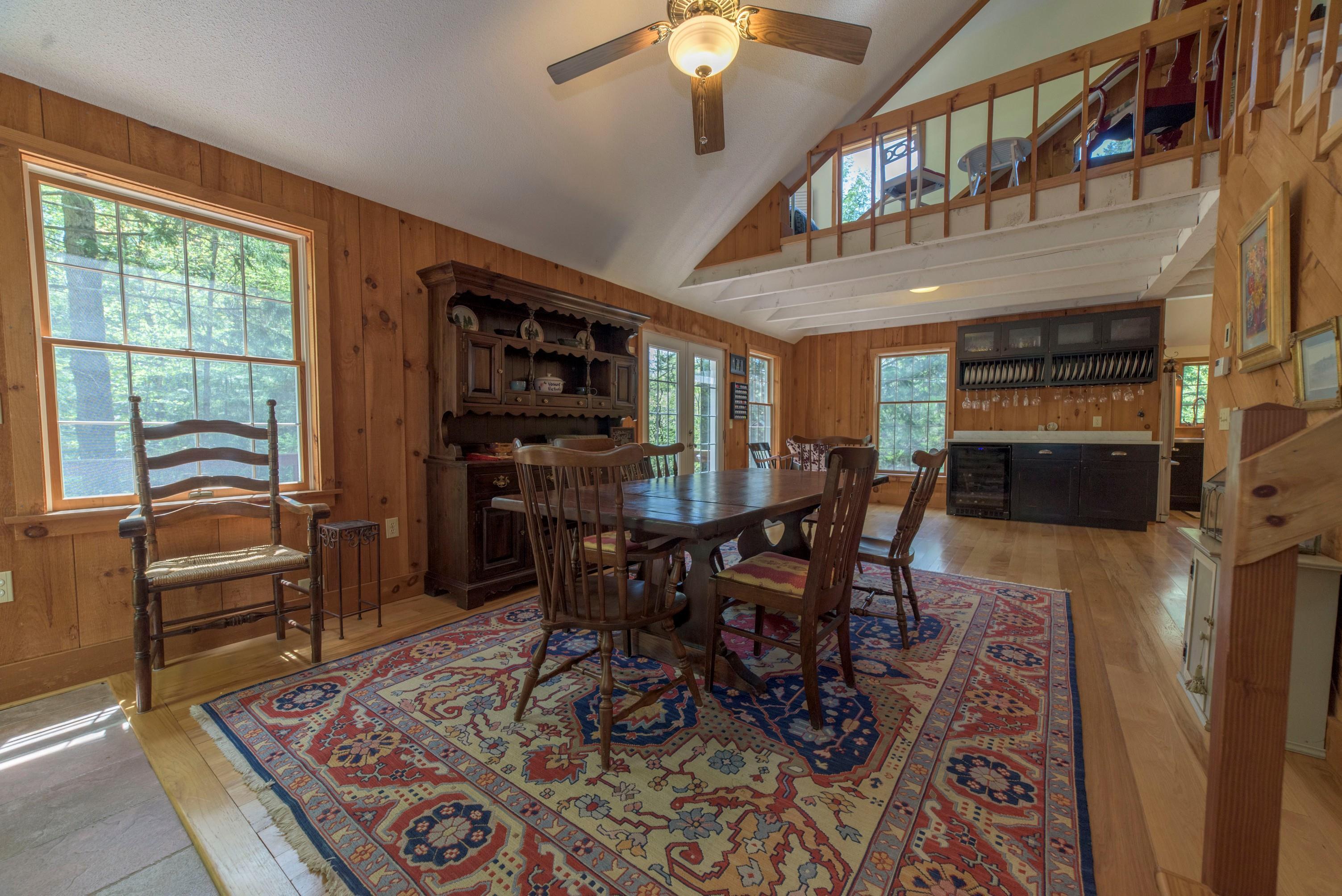 100 Mowing Way Property Photo 9