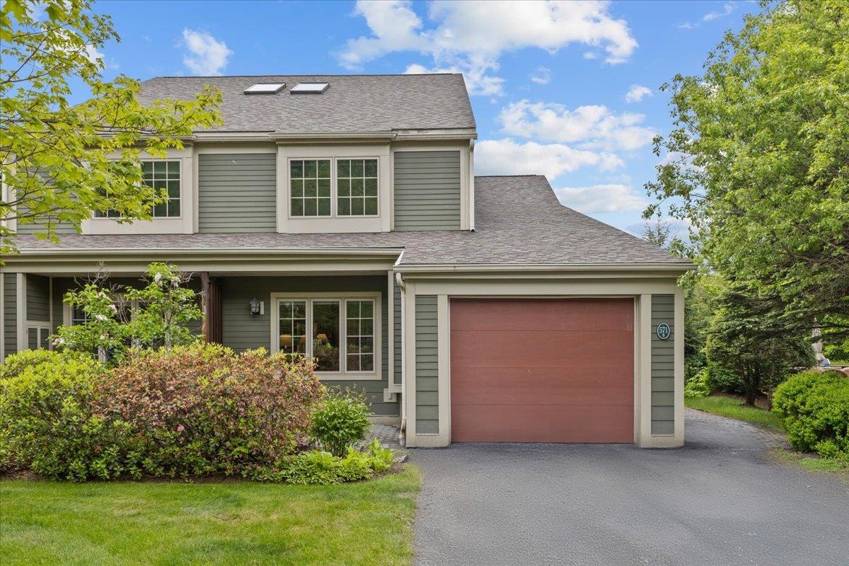 571 Topnotch Drive Property Photo 2