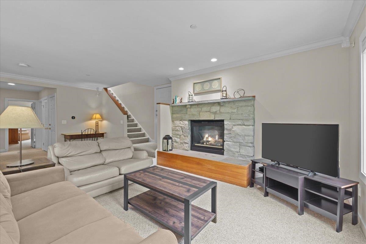 571 Topnotch Drive Property Photo 11