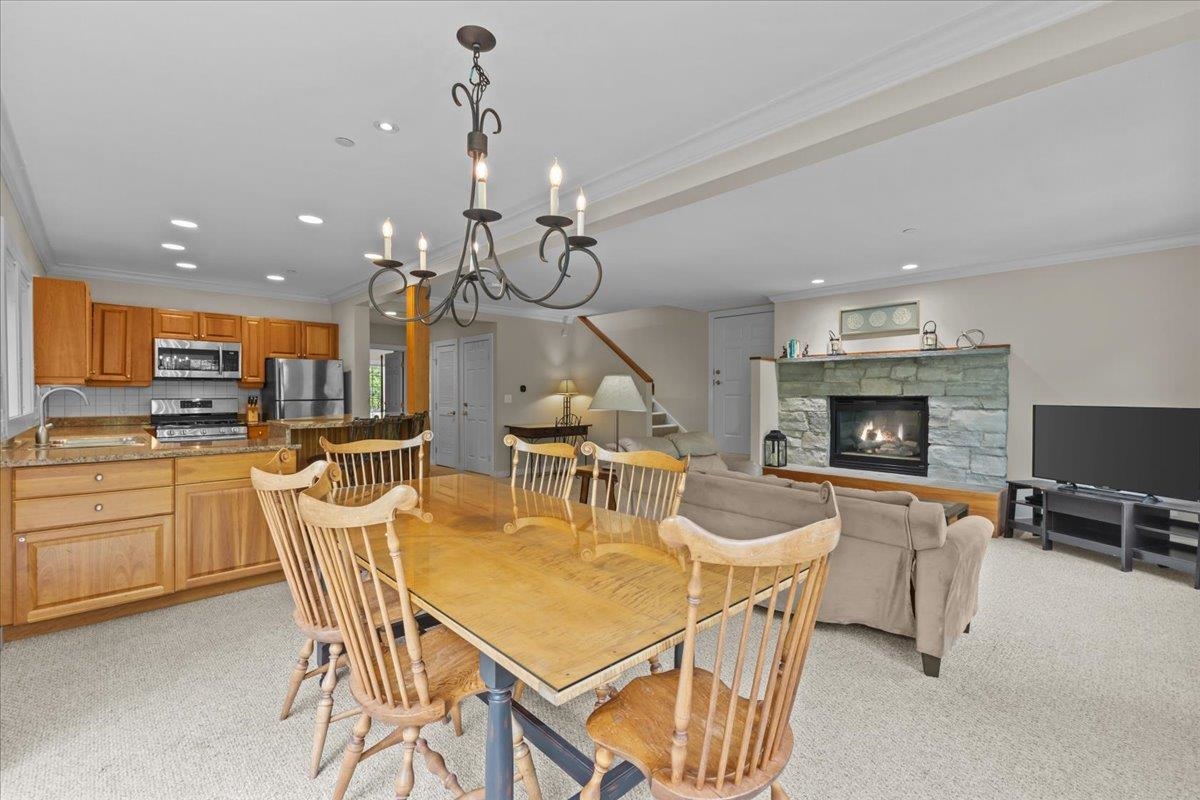 571 Topnotch Drive Property Photo 12