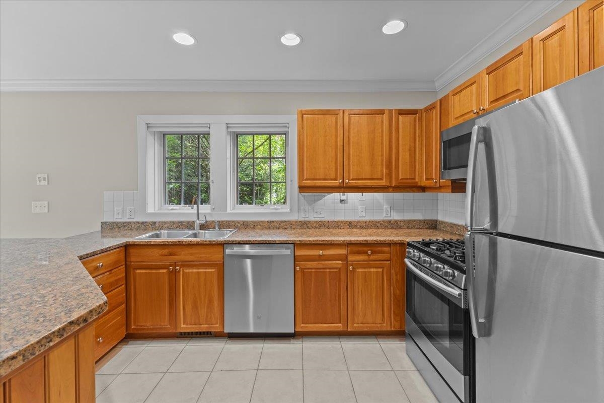 571 Topnotch Drive Property Photo 16