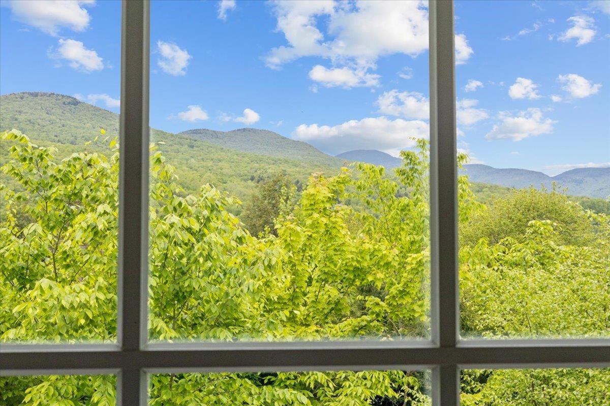 571 Topnotch Drive Property Photo 28