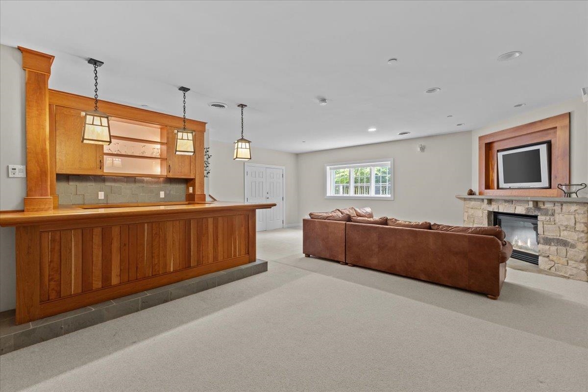 571 Topnotch Drive Property Photo 39