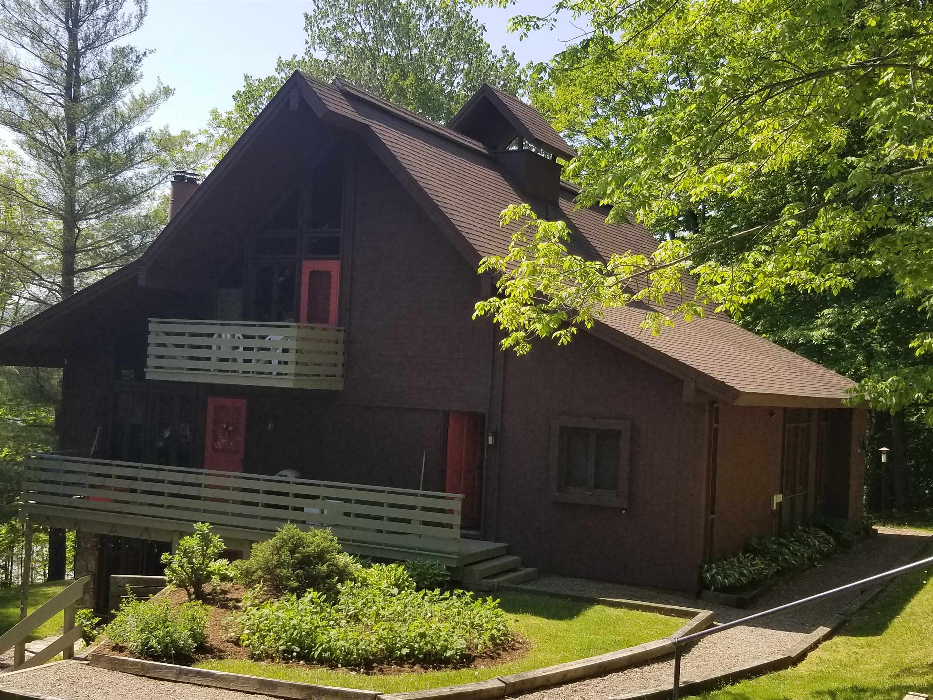 401 Village Road Property Photo 37