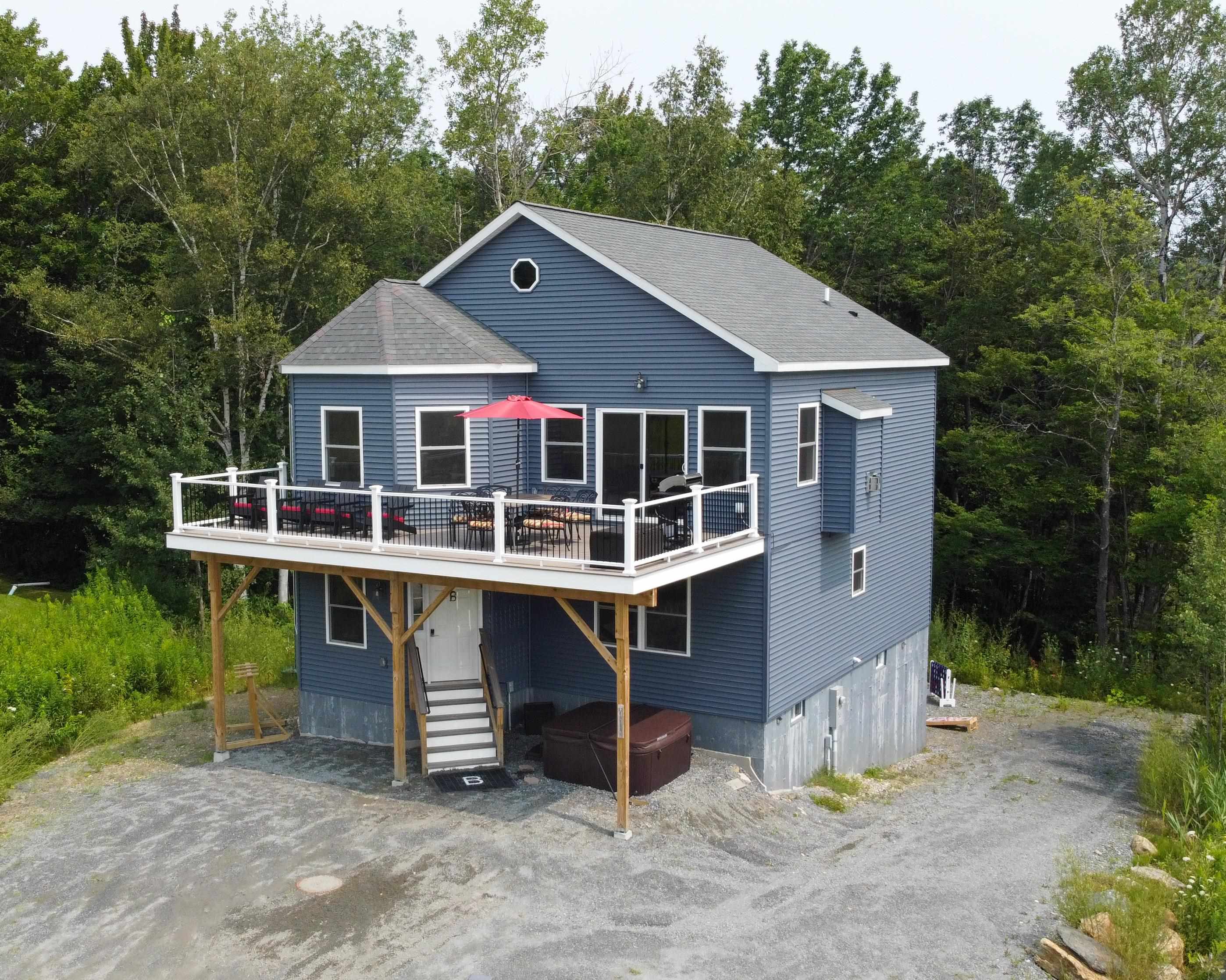 12 Encore Place Property Photo 1