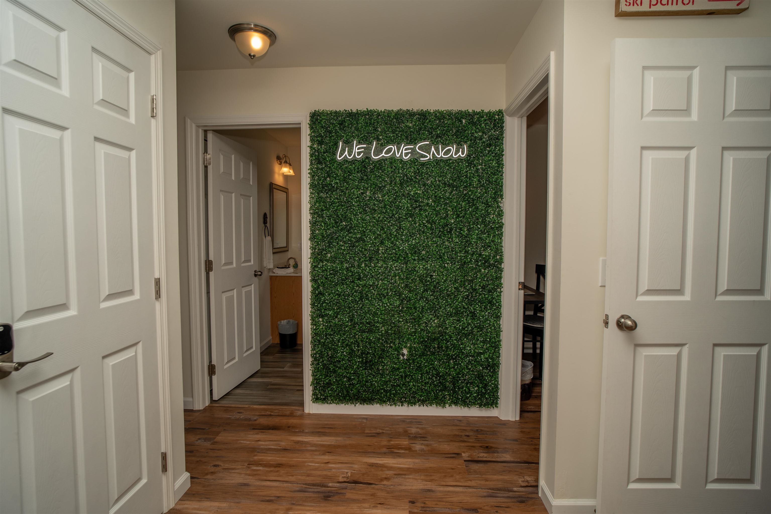 12 Encore Place Property Photo 8