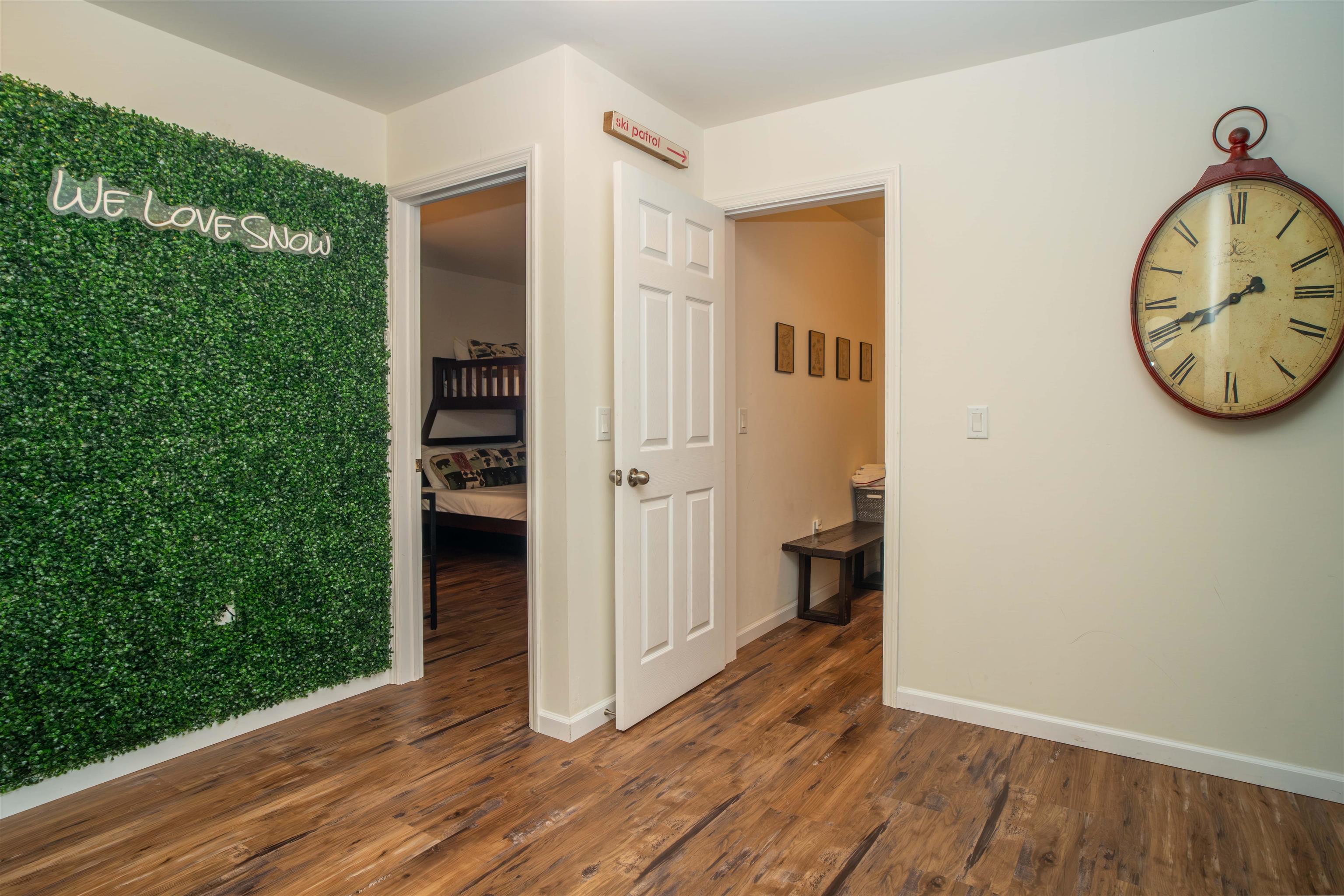 12 Encore Place Property Photo 9